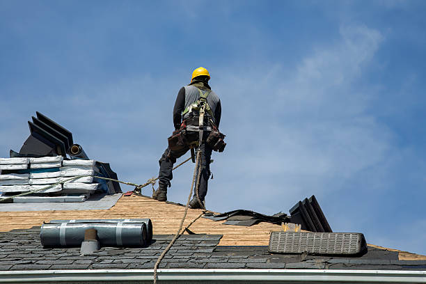 Professional Gutter Installation technician working in Hickory Hills, IL